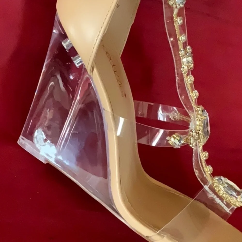 🛍Bundle sale🛍Embellished Wedge gladiator sandals nwot 10 - Picture 6 of 8